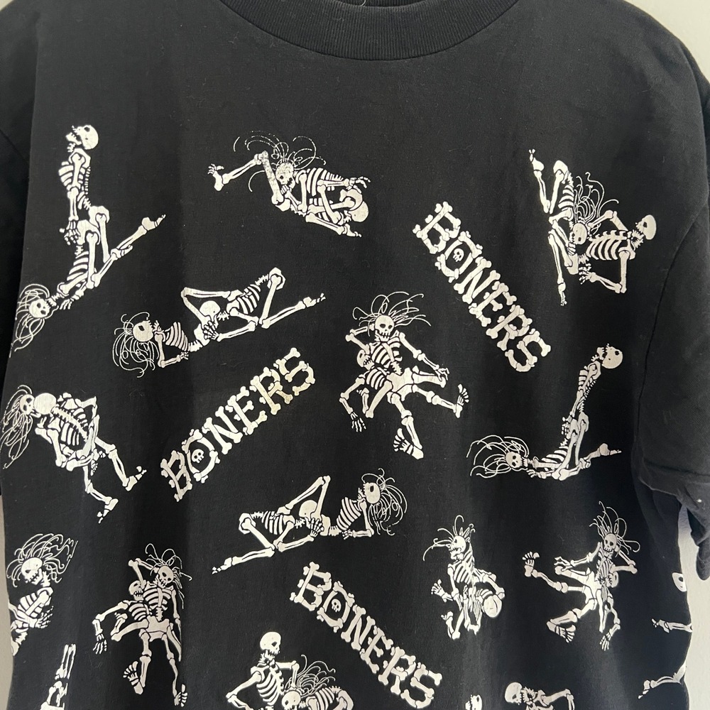 VINTAGE 90'S BLACK BONERS SKELETON ALL‎ OVER PRINT T-SHIRT - Picture 3 of 5